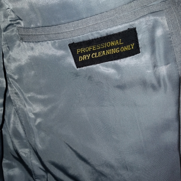 Mitchell Daroff suite coat and vest xxl - Picture 3 of 5